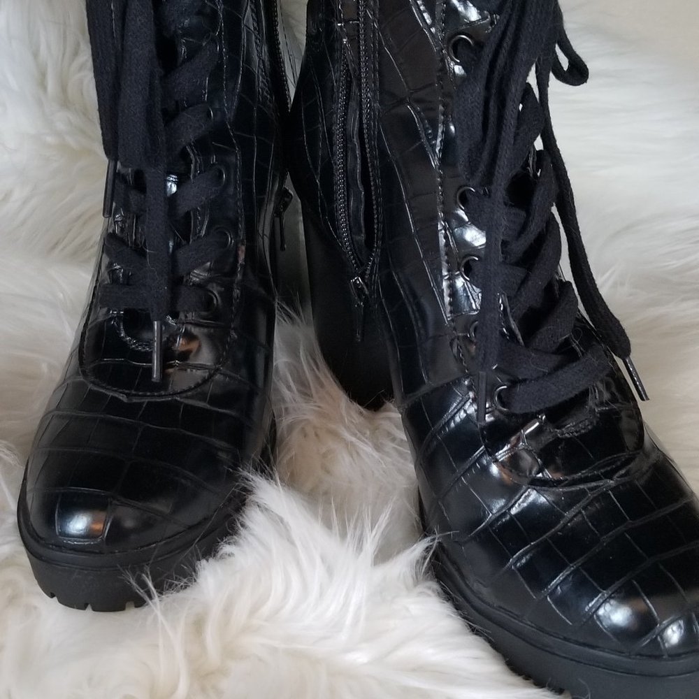 Steve Madden Boots